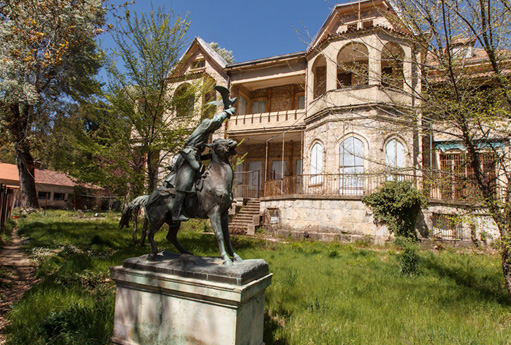 tatoi